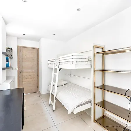 شقة Maillot Ternes - Saint Ferdinand 3bdr *